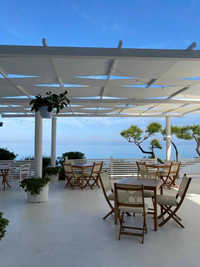Capo Nettuno Hotel Capo dʼOrlando المظهر الخارجي الصورة