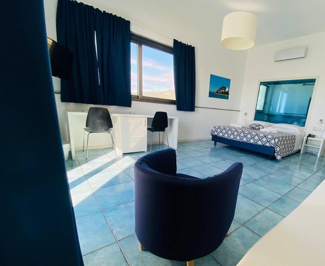 Capo Nettuno Hotel Capo dʼOrlando المظهر الخارجي الصورة