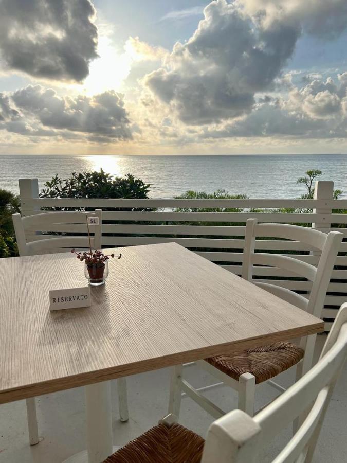 Capo Nettuno Hotel Capo dʼOrlando المظهر الخارجي الصورة