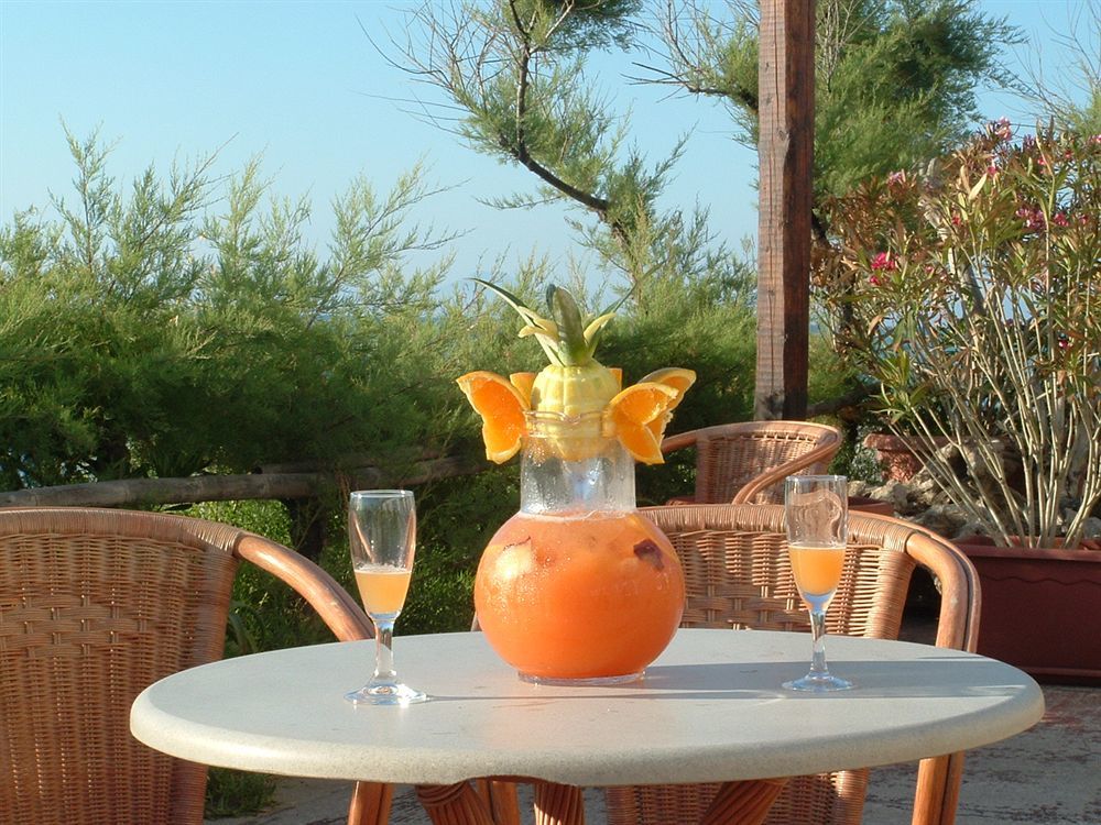 Capo Nettuno Hotel Capo dʼOrlando المظهر الخارجي الصورة